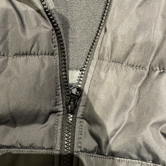 Charcoal Grey Old Navy Puffer L10-12 - Picture 7 of 8